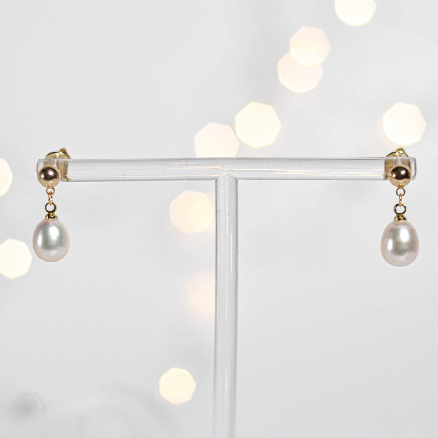 10.4 mm white biwa pearl yellow gold plated ball stud earrings
