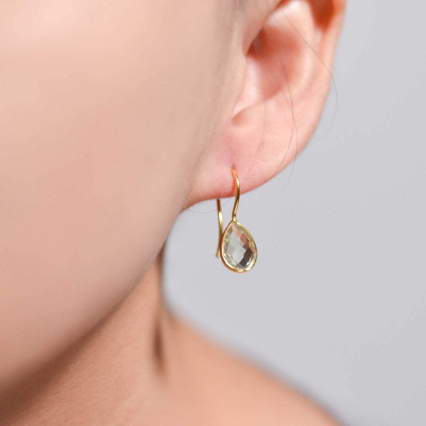 10 x 7 mm Pear cut Green Amethyst Hook Earrings