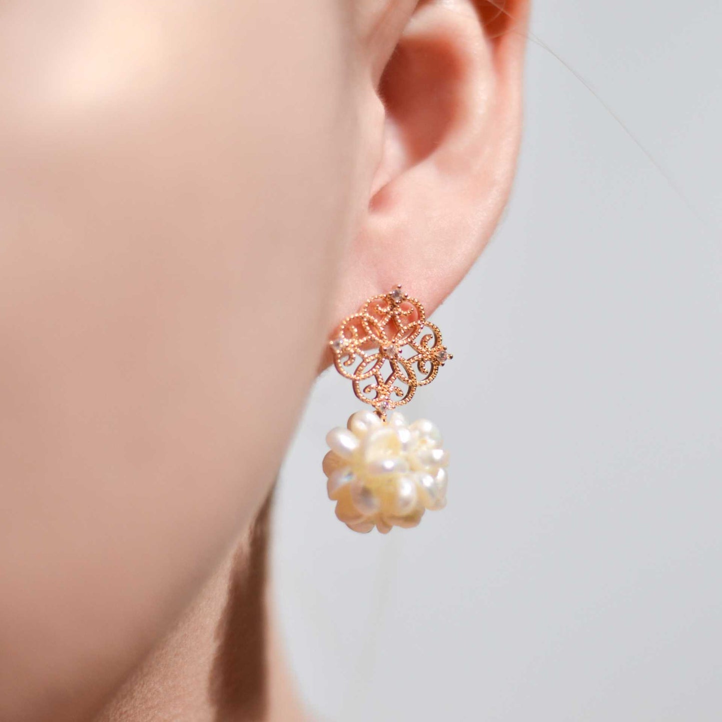 16 mm White Pearl Ball Yellow Gold Plated Dangling with 16.5 mm Stud