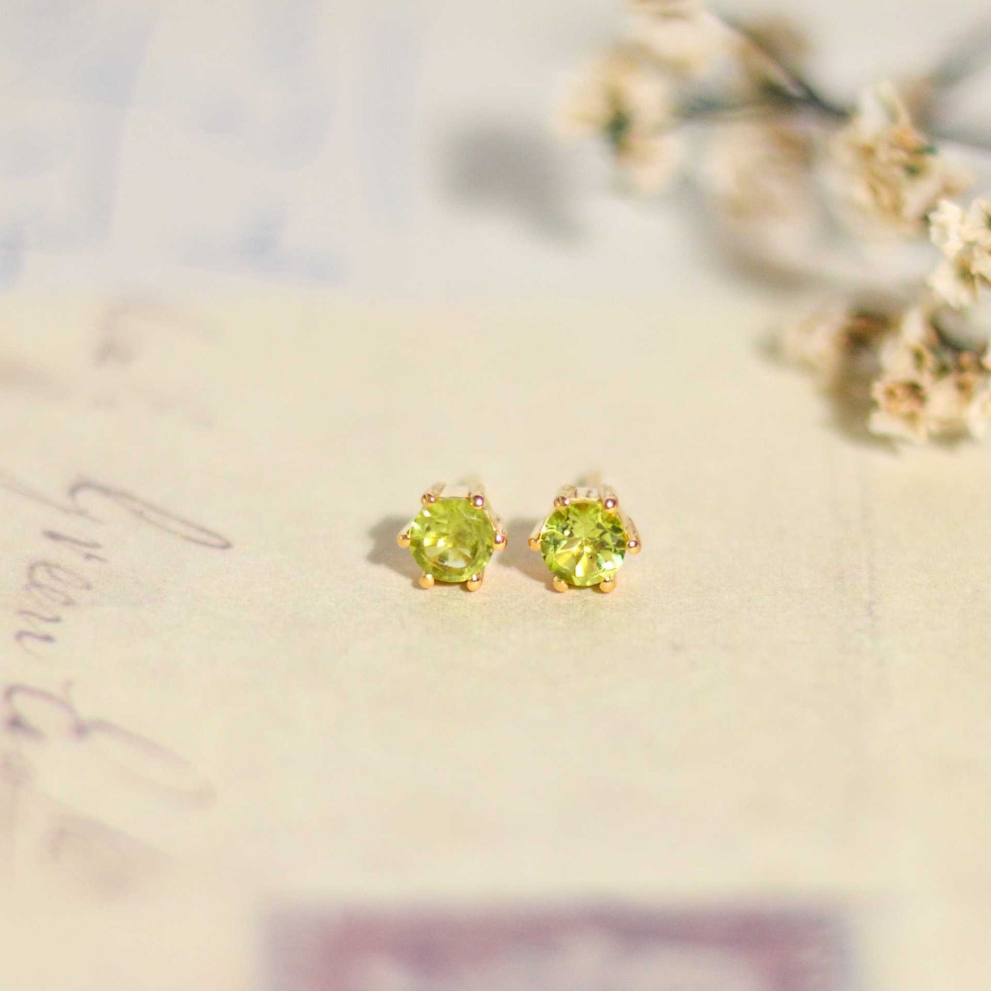 5 mm Round cut Peridot Earrings