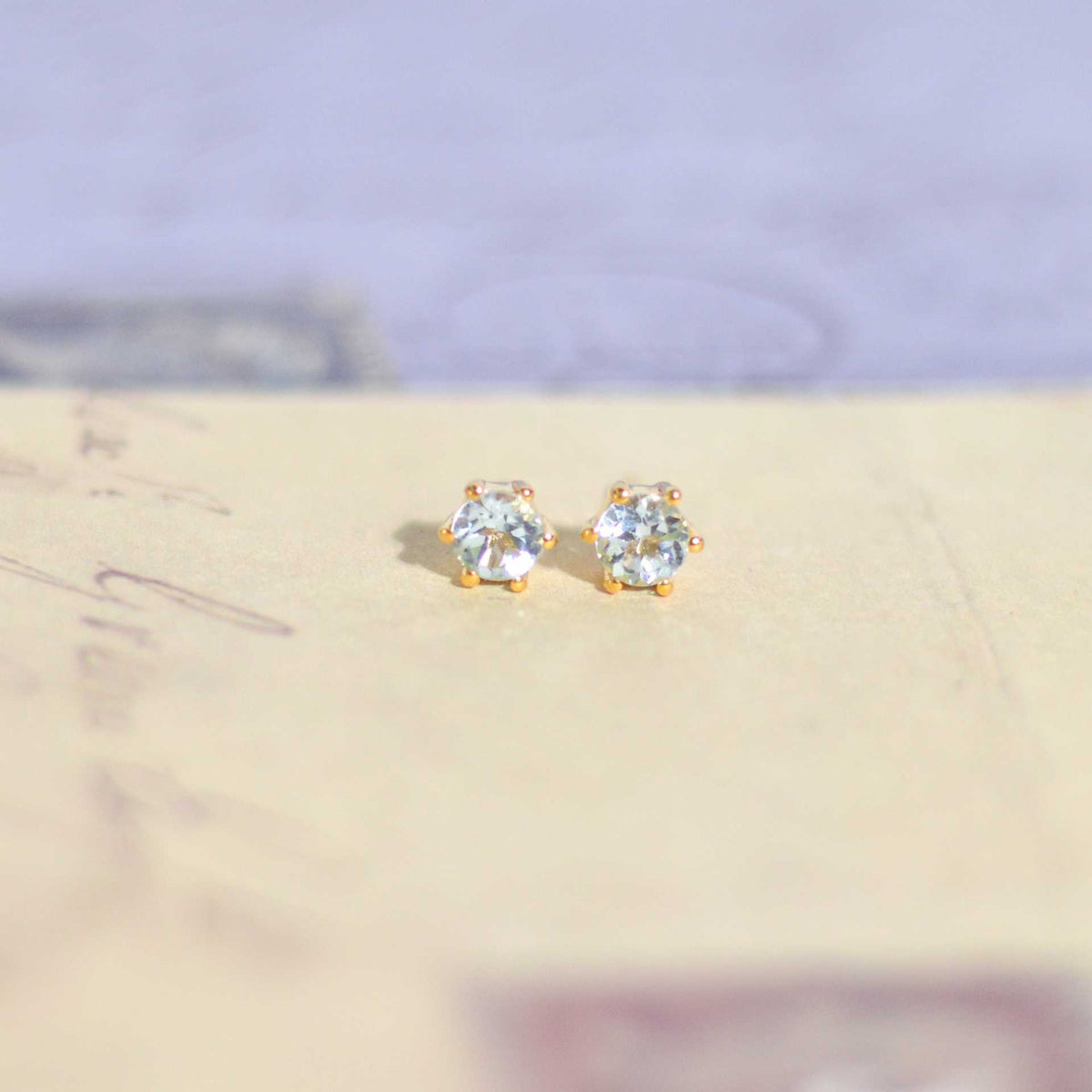 5 mm Round cut Sky Blue Topaz Earrings