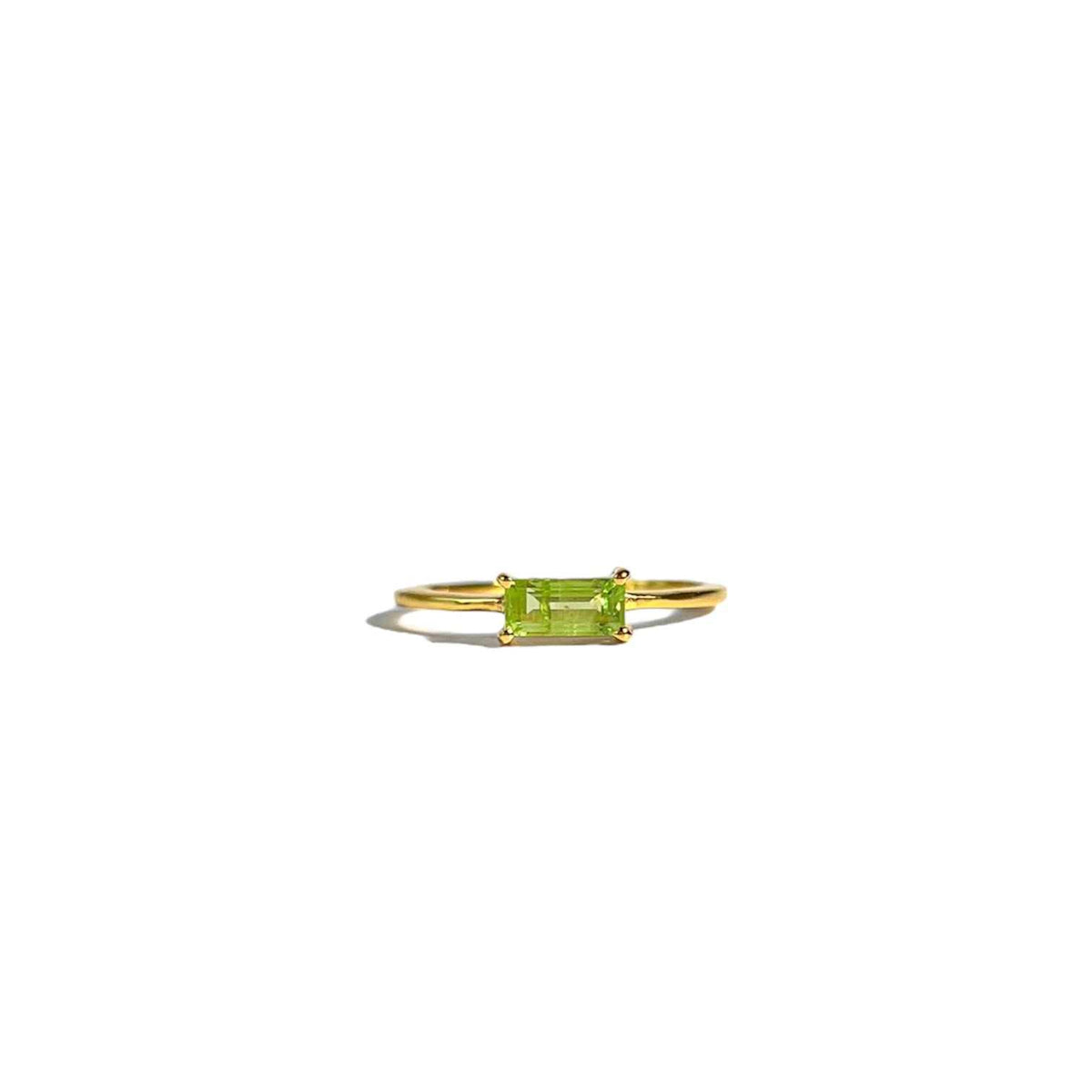 6 x 3 mm Baguette cut Peridot Ring