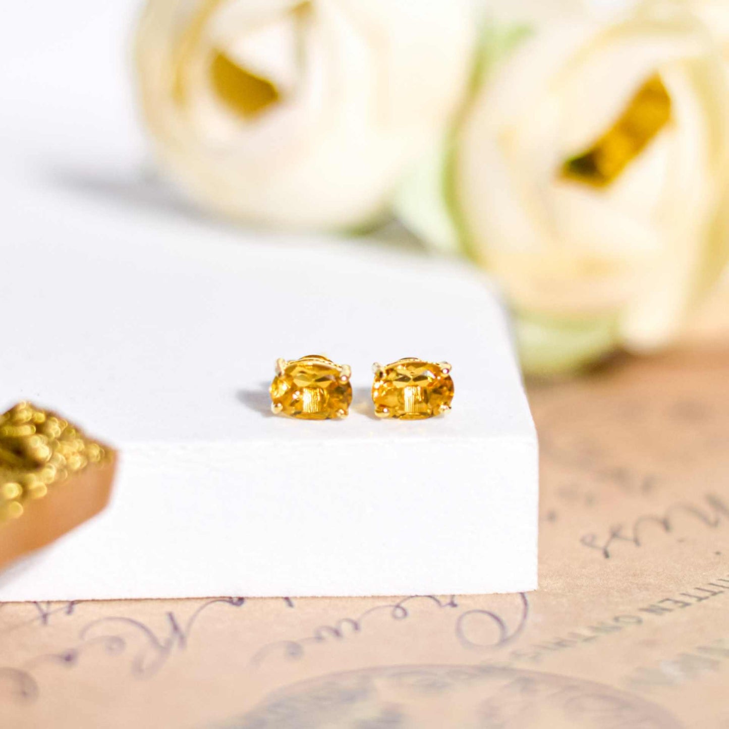 7 x 5 mm Oval cut Citrine Earrings