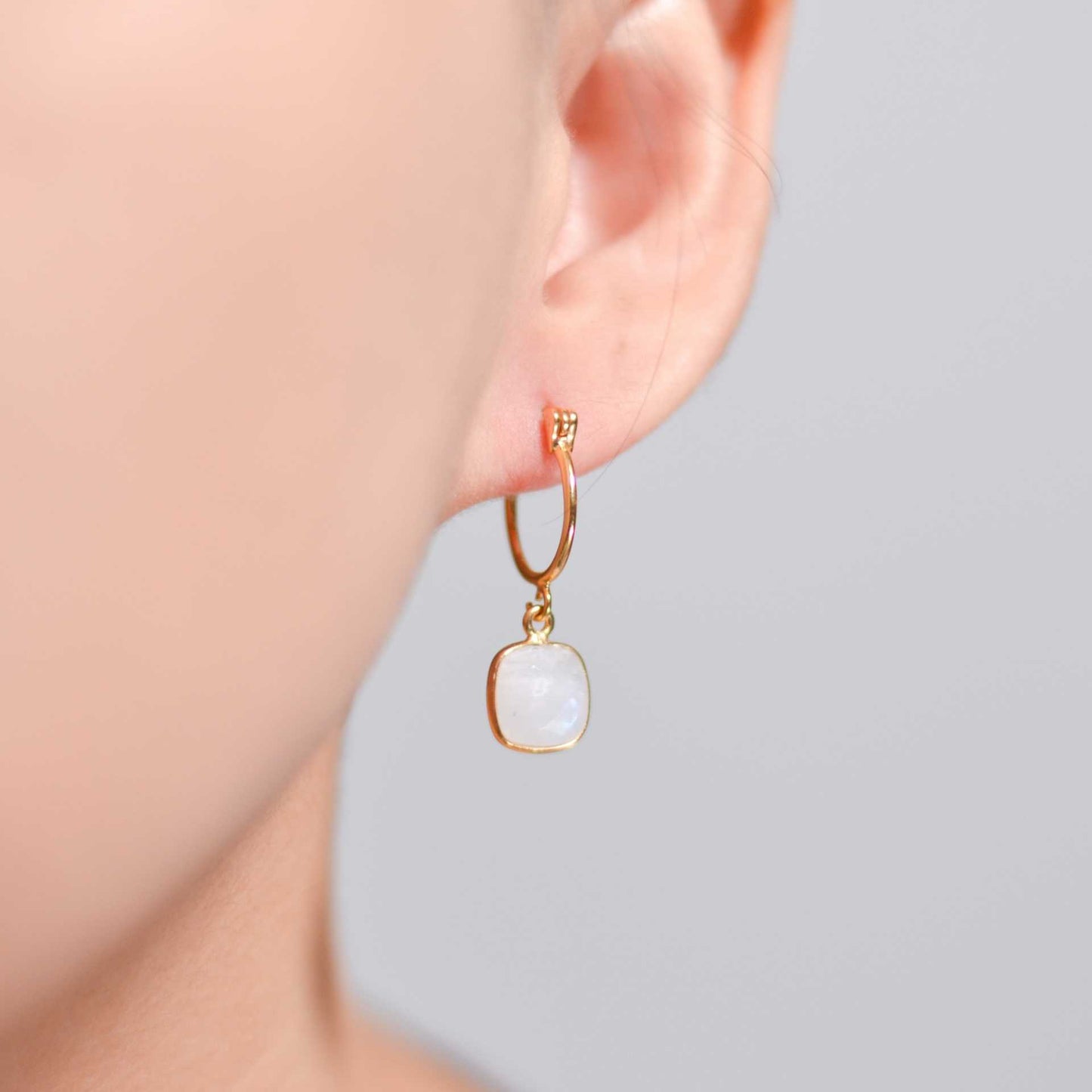8 mm Cushion Briolette Rainbow Moonstone Small Hoop Earrings