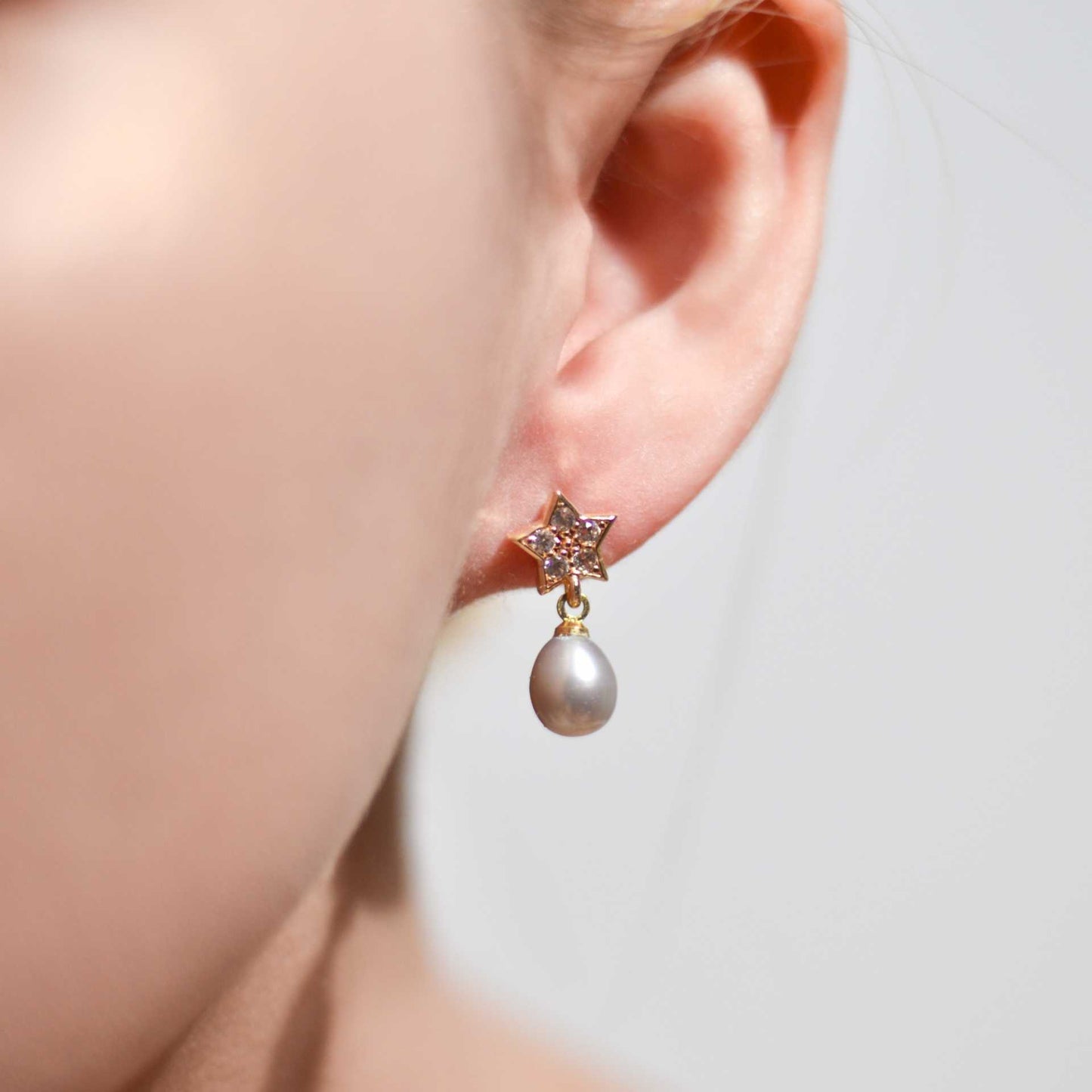 9.0 mm Gray Biwa Pearl Yellow Gold Plated Dangling with 9.2 mm Star Stud with Zircon Earrings