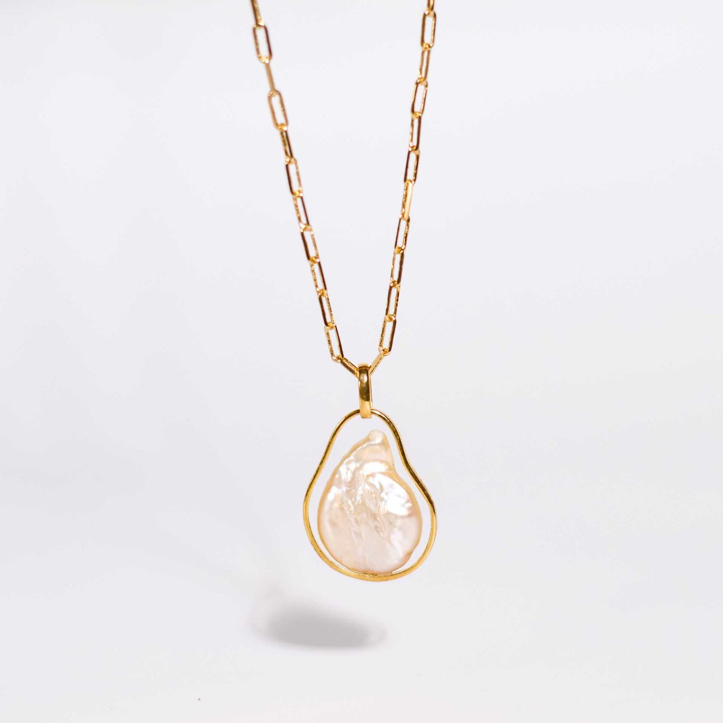 Free-form Pearl Necklace