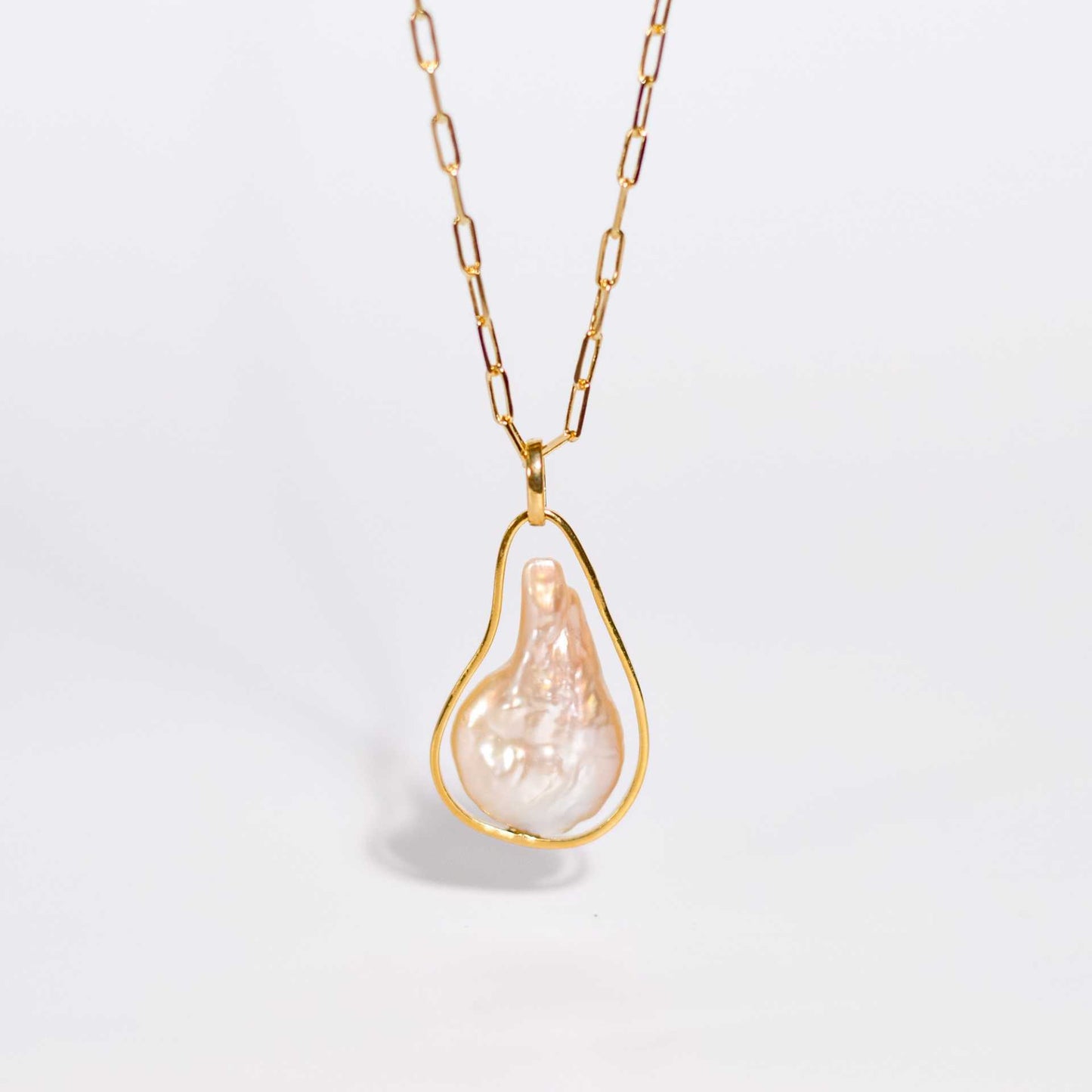 Free-form Pearl Necklace