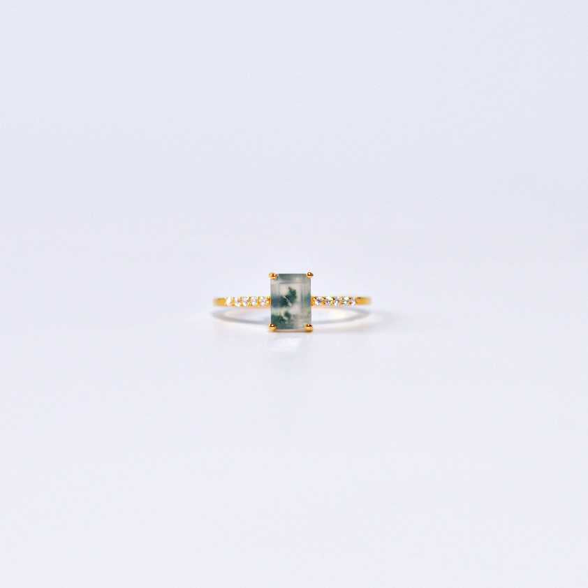 7 x 5 mm Baguette cut Green Moss Agate with Cz band Yellow gold plated Ring