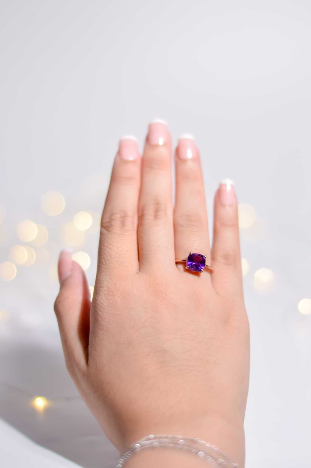 8mm Cushion cut Purple Amethyst Ring