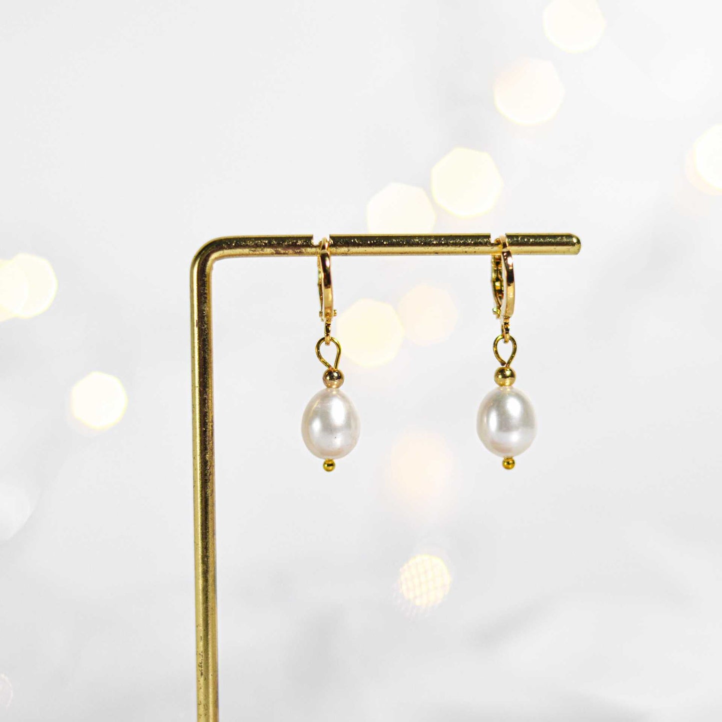 10.2 mm white biwa pearl yellow gold plated hoop earrings