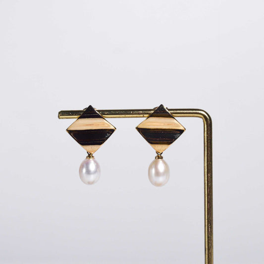 10.5 mm White Biwa Pearl Yellow Gold Plated Dangling with 17 mm Diamond Shaped Stud
