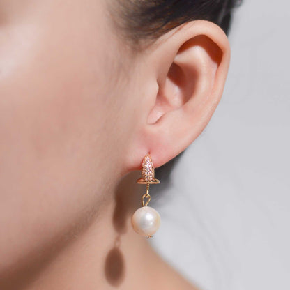 10.8 mm white round pearl dangling with inlaid zircon yellow gold plated earrings