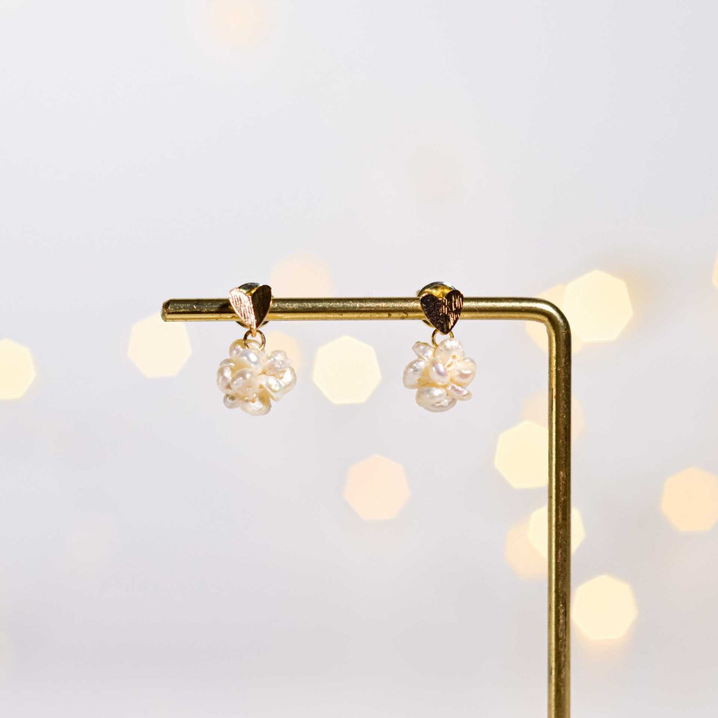 10 mm White Pearl Ball Yellow Gold Plated Dangling with Heart Stud