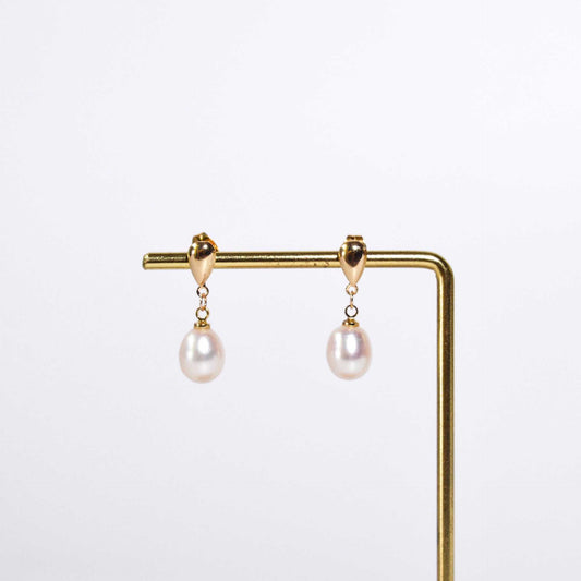 10 mm white biwa pearl dangling yellow gold plated with teardrop stud earrings