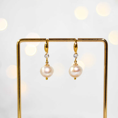 11 mm white kieshe pearl dangling yellow gold plated with zircon earrings