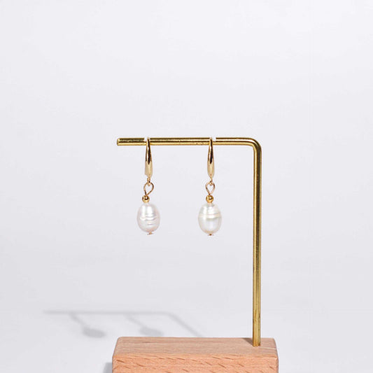 12.5 mm white biwa yellow gold plated hook earrings