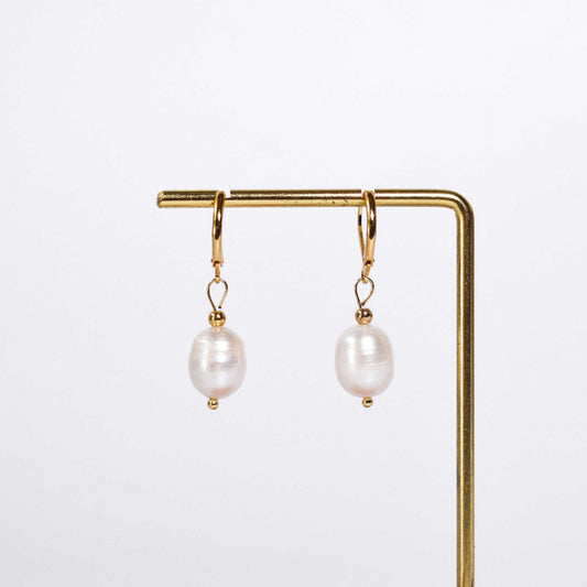 12 mm white biwa dangling yellow gold plated earrings