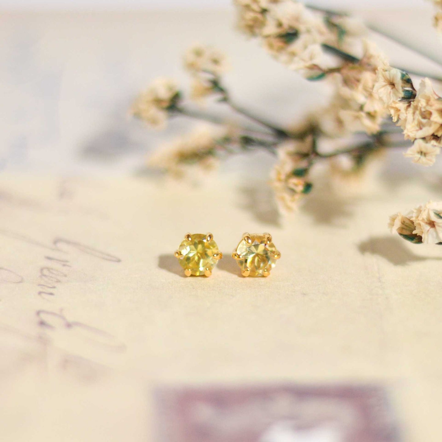 6 mm Round cut Lemon Quartz Earrings
