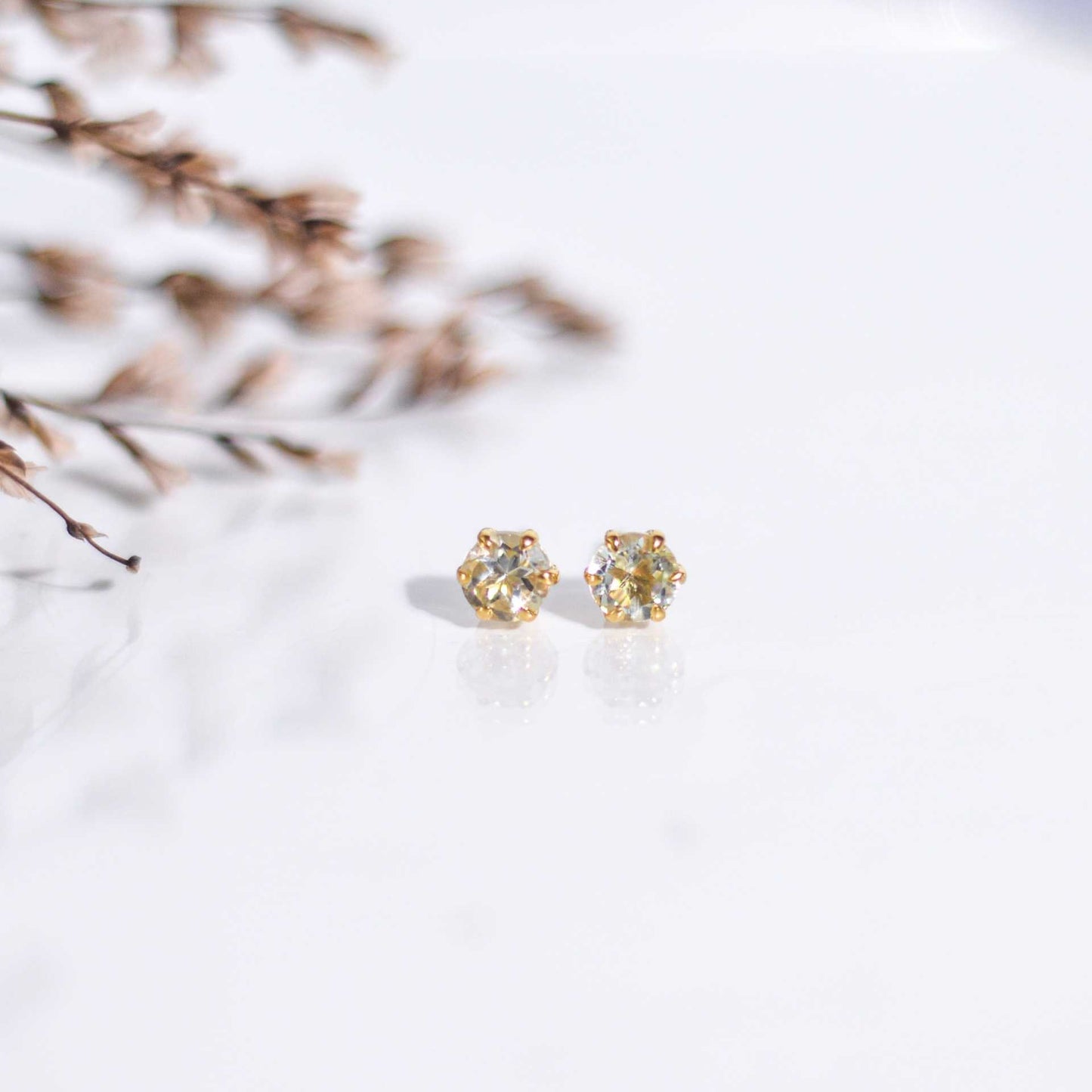 6 mm Round cut White Topaz Earrings