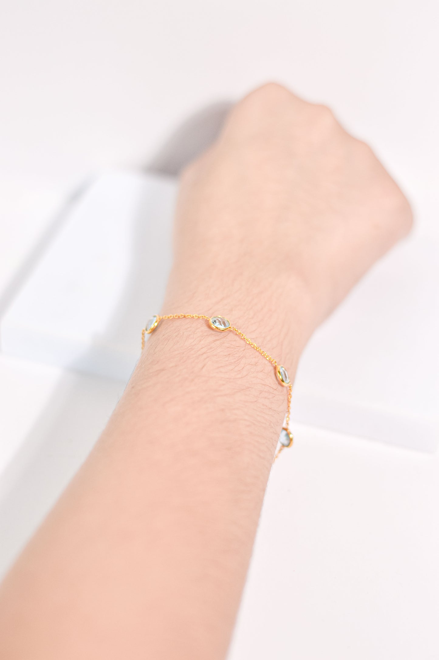 6 mm round briolette Sky Blue Topaz Bracelet