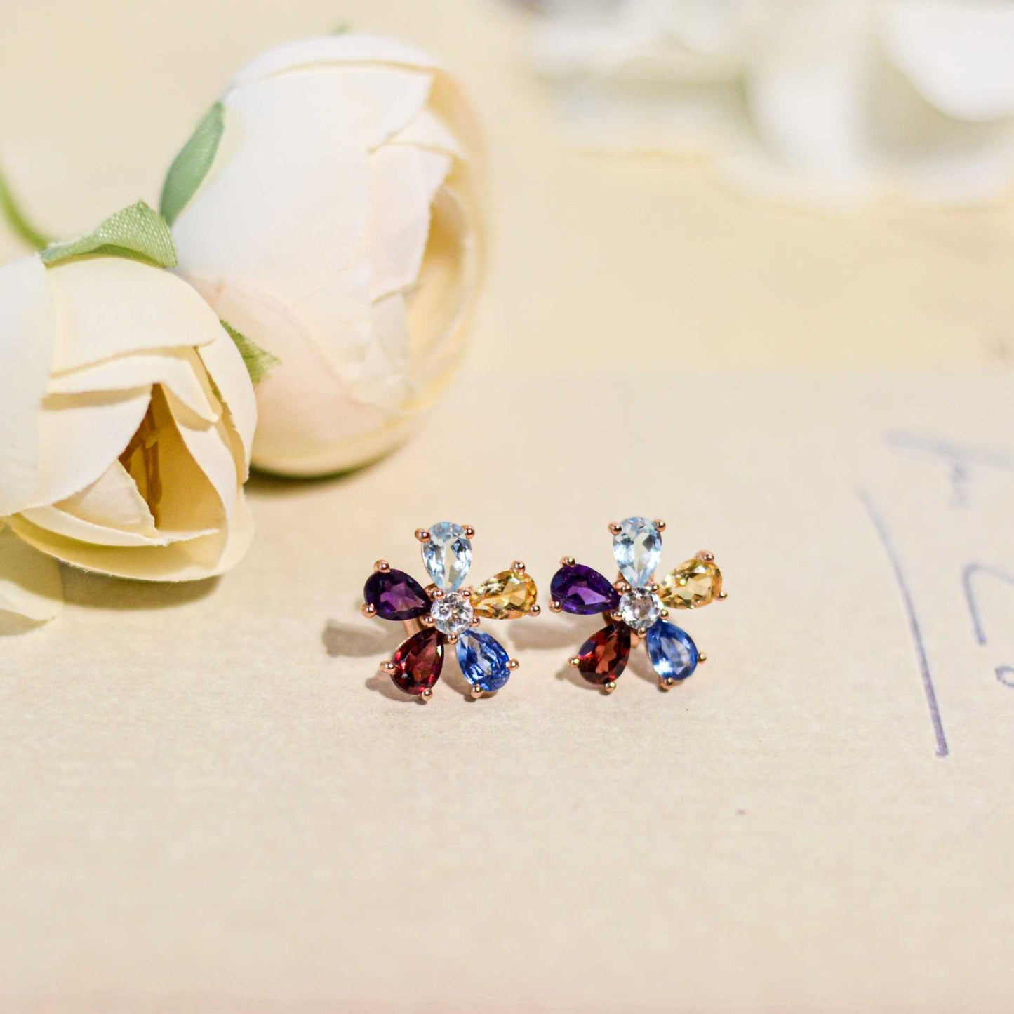 6 x 4 mm Flower Earrings