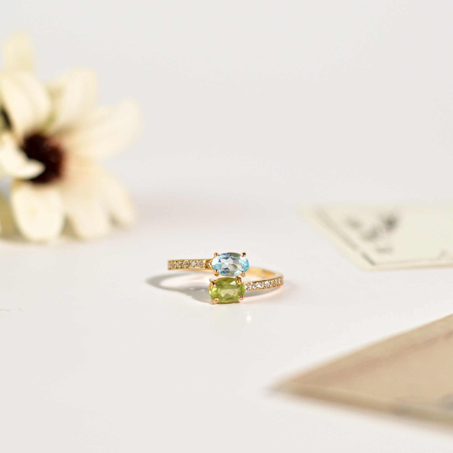 6 x 4 mm Oval cut Blue Topaz and Peridot Open Ring