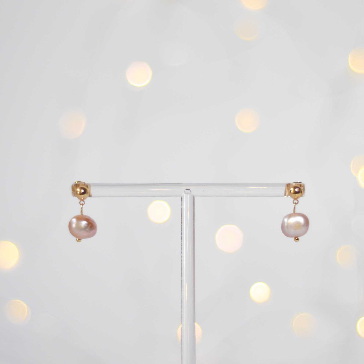 8.6 mm purple kieshe yellow gold plated dangling earrings