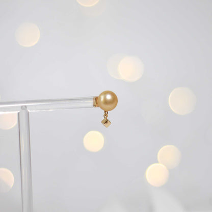 9.4 mm champagne siopao pearl yellow gold plated stud with cube drop