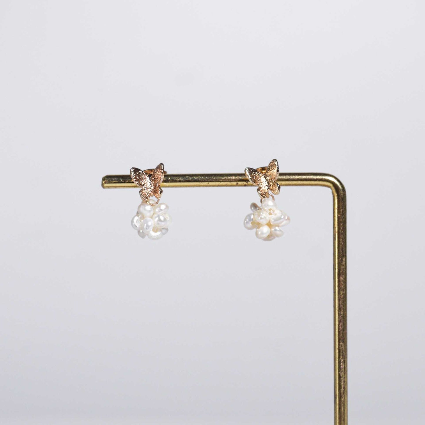 9.5 mm White Pearl Ball Yellow Gold Plated Dangling with Butterfly Stud