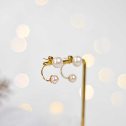 9  mm white siopao pearl yellow gold plated stud with 7mm white siopao half hoop plug earrings