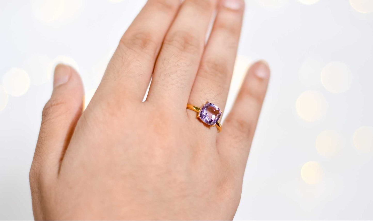 8mm Cushion cut Pink Amethyst Yellow gold plated Ring