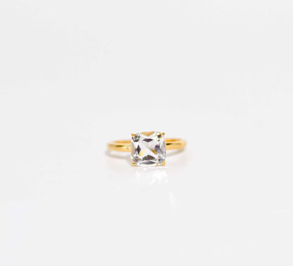 8mm Cushion cut White Topaz Yellow gold plated Ring