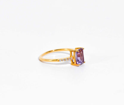 7 x 5 mm Baguette cut Purple Amethyst with Cz band Ring