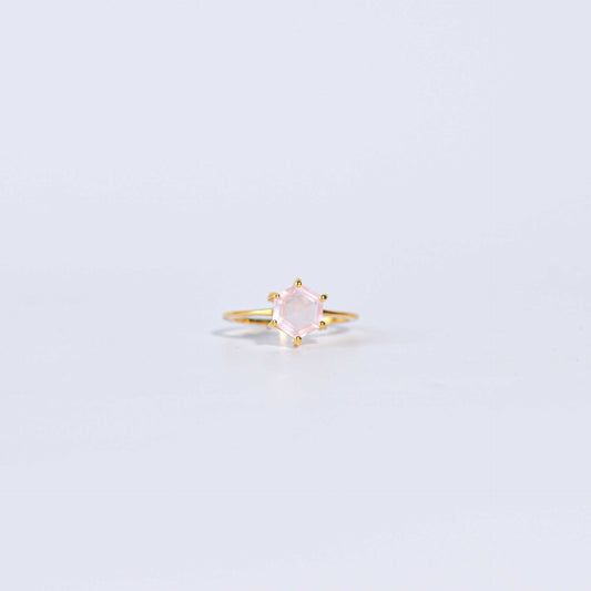 7 mm Hexagon cut Rose Quartz Yellow gold plated Ring