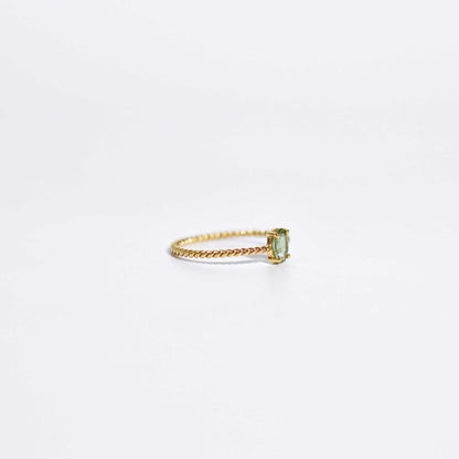 6 x 4 mm Oval cut Light Green Tourmaline Twisted Ring
