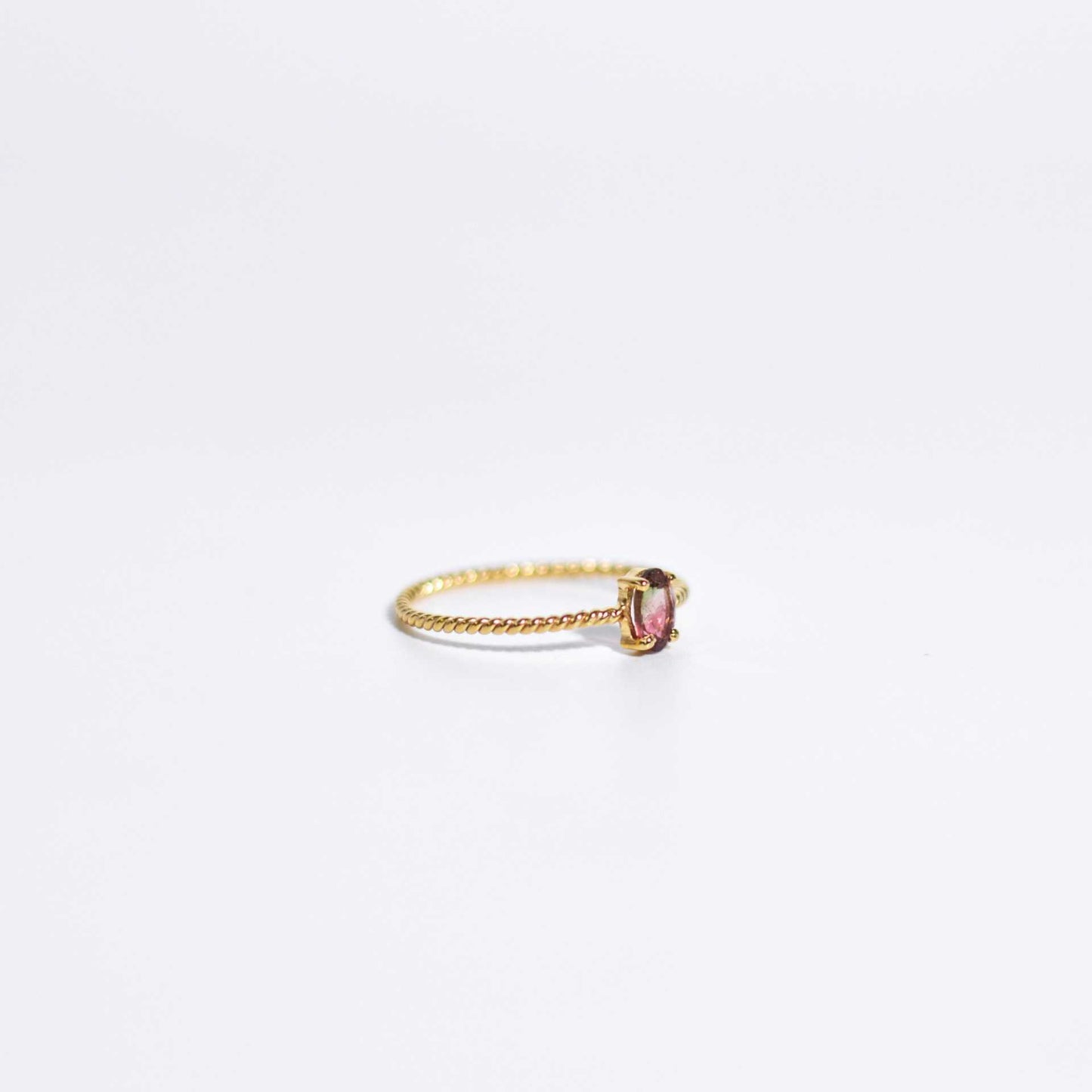 6 x 4 mm Oval cut Pink Tourmaline Twisted Ring