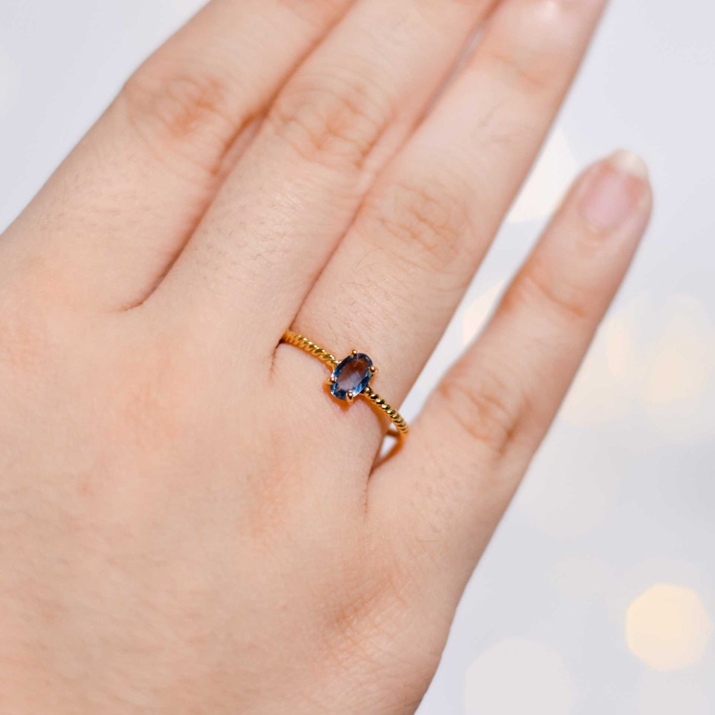 6 x 4 mm Oval cut London Blue Topaz Twisted Ring