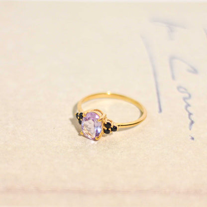 8 x 6 mm Oval cut Pink Amethyst with 3 Black Spinel side stones Ring