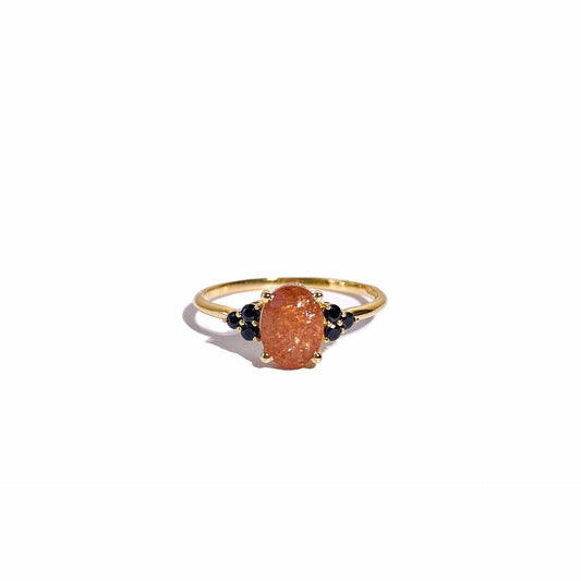 8 x 6 mm Oval cut Sunstone with 3 Black Spinel side stones Ring