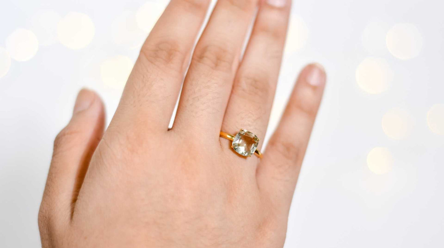 8mm Cushion cut Green Amethyst Yellow gold plated Ring