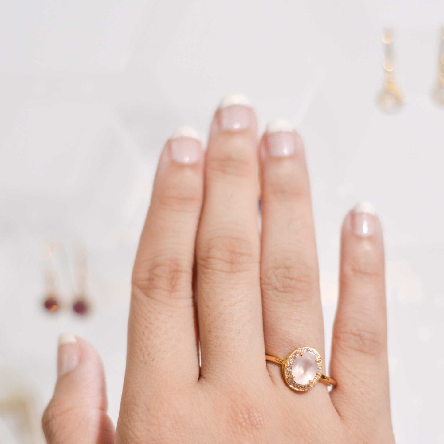 8 x 6 mm Oval cut Rose Quartz with Cz Halo Ring