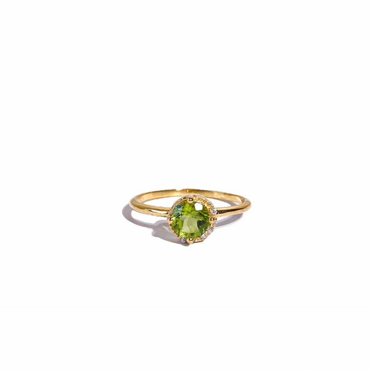 6 mm Round cut Peridot with Crescent Cz Yellow gold plated Ring