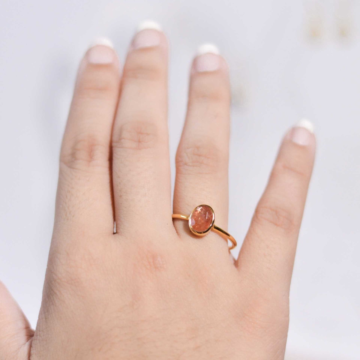 8 x 6 mm Oval cut Sunstone Bezel Ring