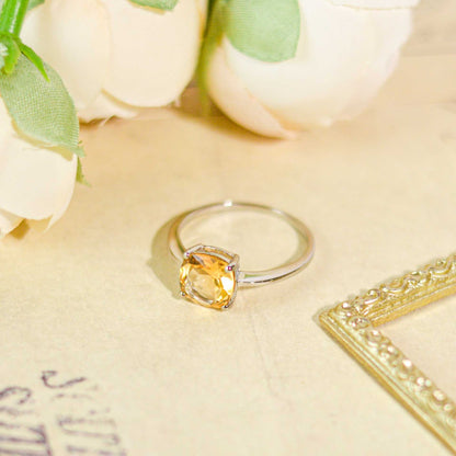 8mm Cushion cut Citrine Ring