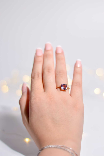 8mm Cushion cut Pink Amethyst Ring
