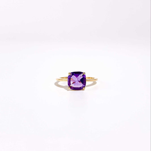 8mm Cushion cut Purple Amethyst Ring