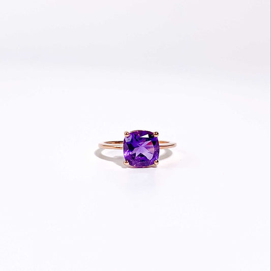 8mm Cushion cut Purple Amethyst Ring
