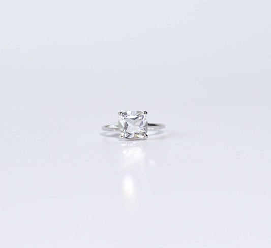 8mm Cushion cut White Topaz Rhodium plated Ring