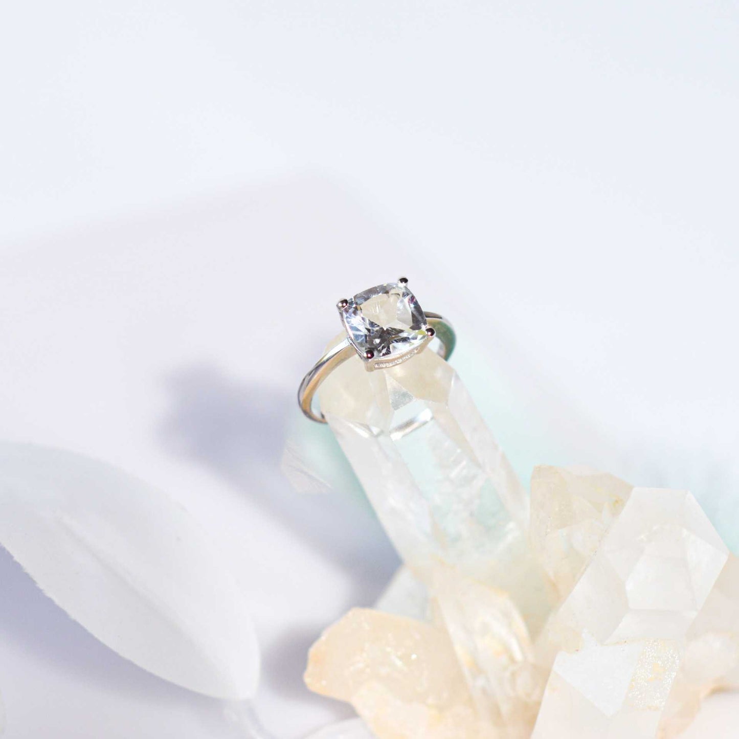 8mm Cushion cut White Topaz Rhodium plated Ring