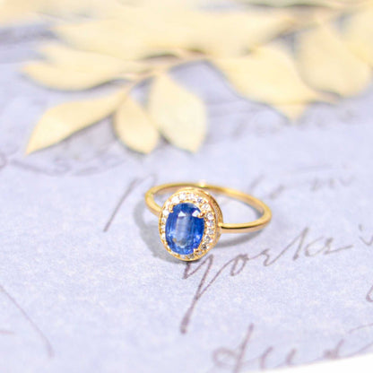 8 x 6 mm Oval cut Kyanite with Cz Halo Ring